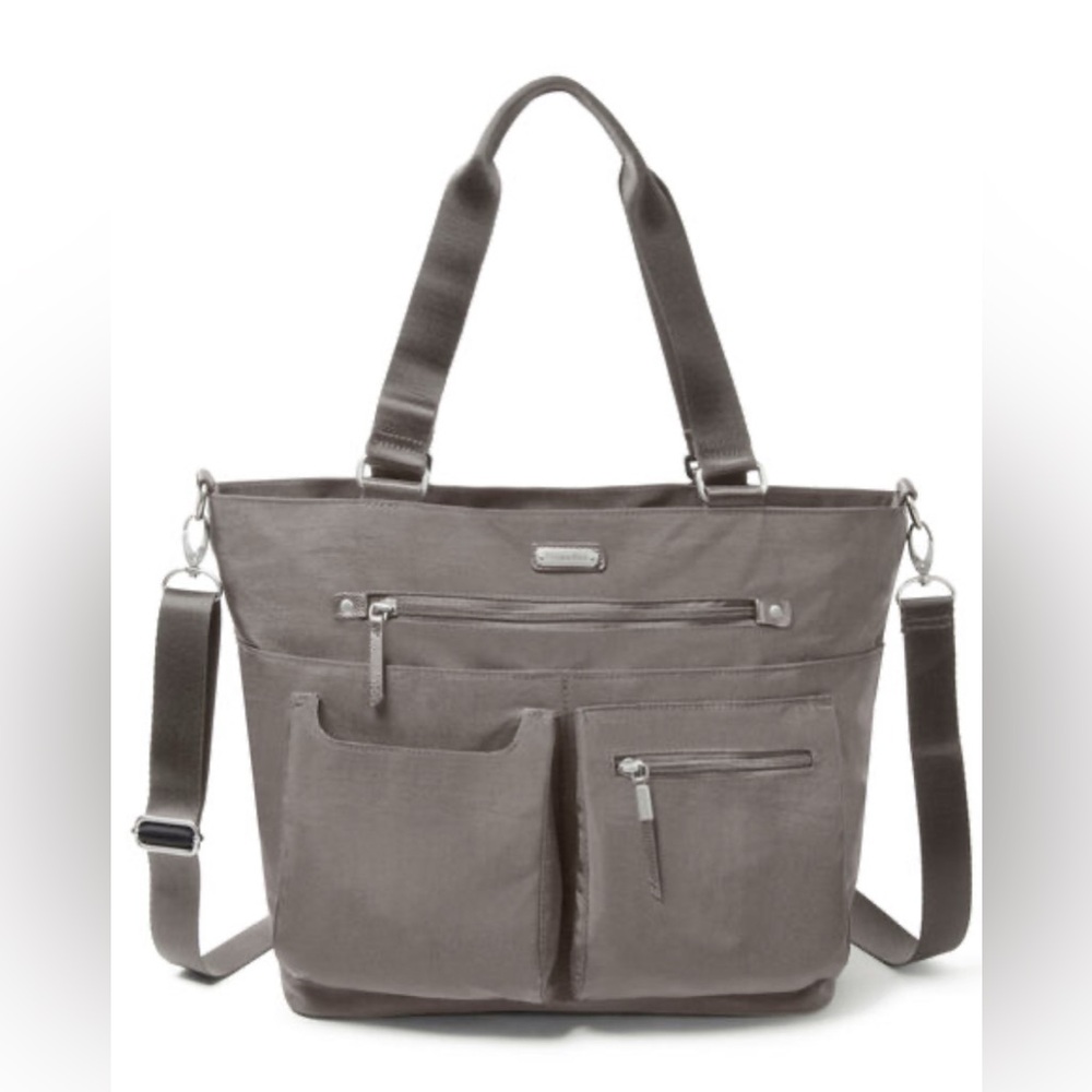 New Baggallini  Any Day Gray Tote With RFID Phone Wristlet